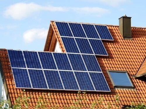 Zakup paneli słonecznych: prosta pomoc przy panelach FV