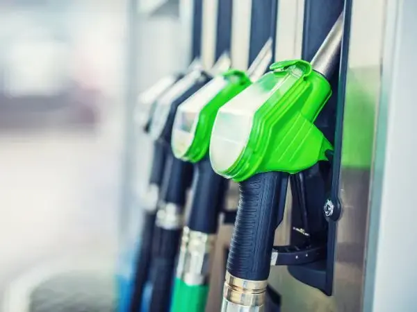 Ekspert w zapasach: Rola hurtowych dostawców paliwa nąpedowego w zapewnieniu stabilności rynku paliw